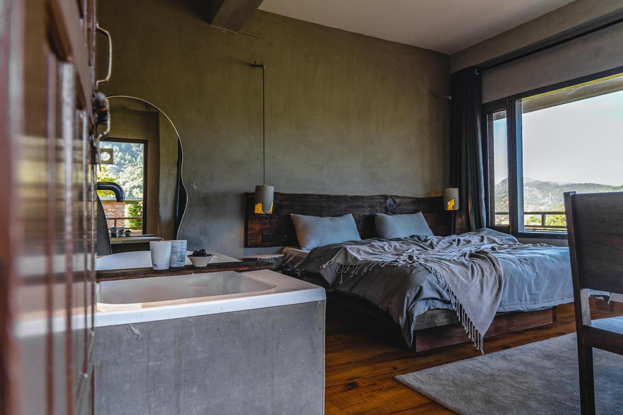 Exstasy Stays - Bathtub Rooms & Cafe - Your Romantic & Cozy Getaway - Thhpsociety - Муктешвар Экстерьер фото
